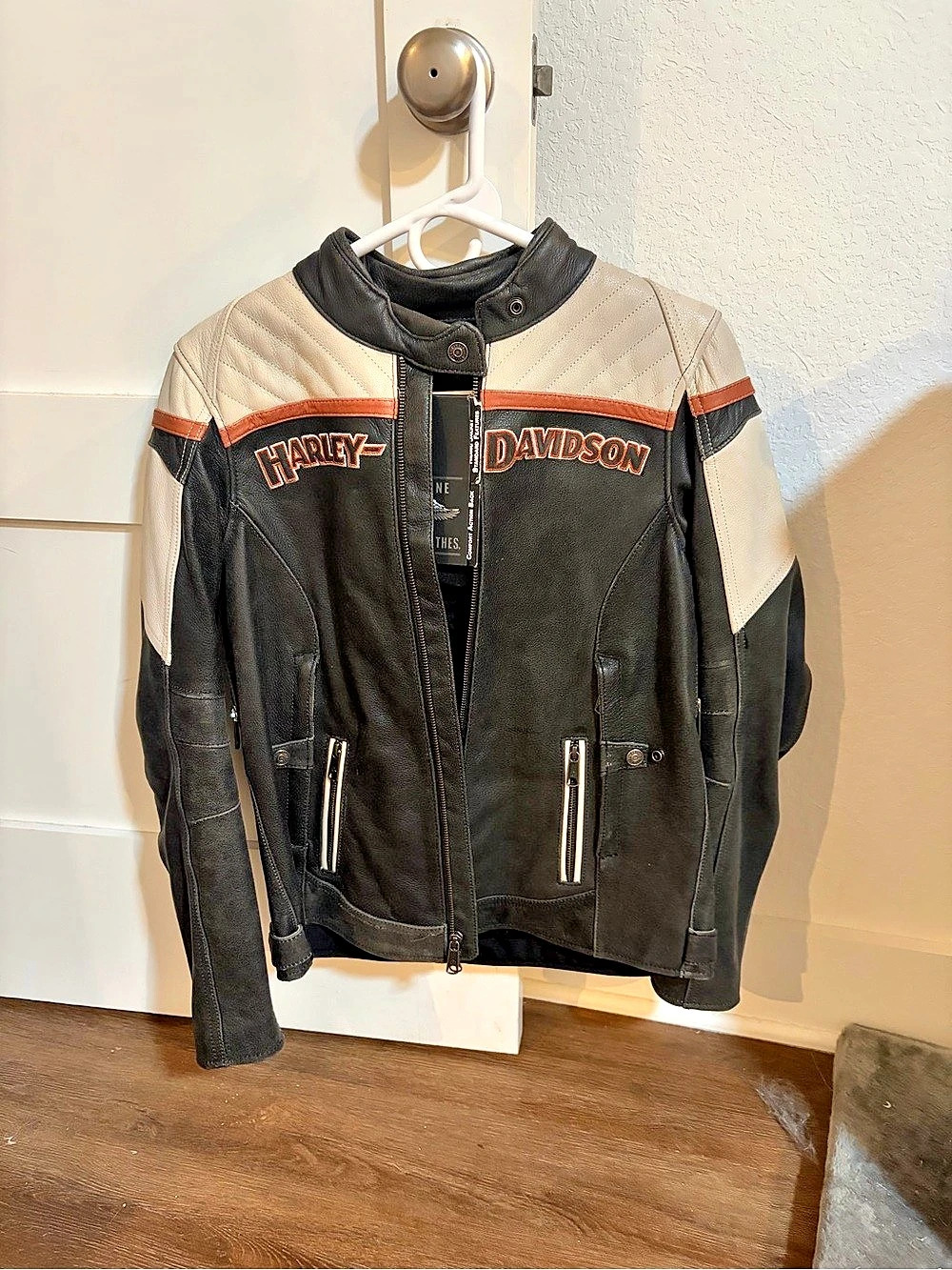 Harley-Davidson Women'Small Triple Vent Miss Enthusiast II Leather Jacket Color